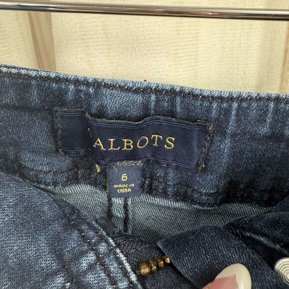 Talbots Women’s 6 Blue Denim Skirt - Picture 2 of 5